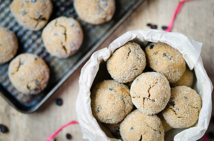 Currant Gingersnaps